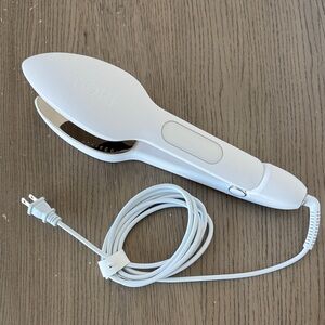 NORI Handheld Steam Iron - White